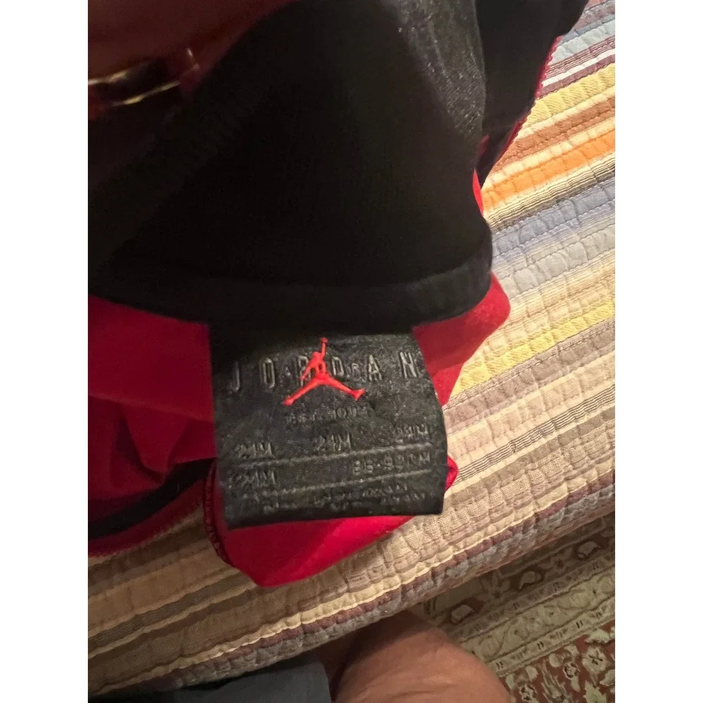Jordan Toddler Track Jacket Red Black Full Zip Athletic Activewear 24‎ Months